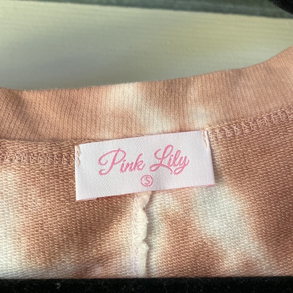 Pink Lily Tie Dye Sweatshirt - Picture 2 of 4
